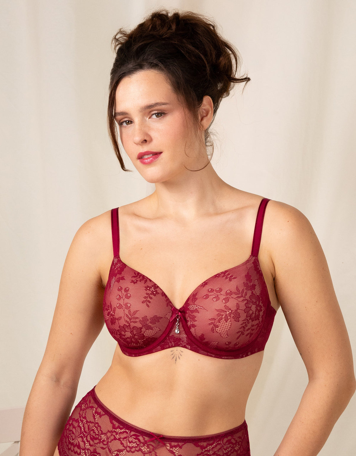 BH True Lace Bordeaux