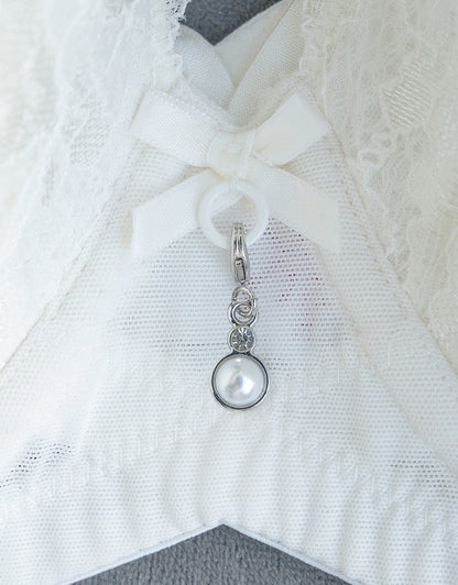 Bra Charm Diamond Pearl