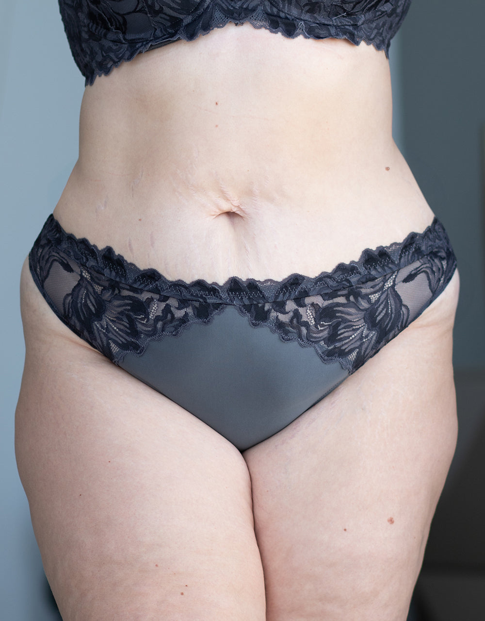 Brazilian Cha-Cha-Cha Anthracite