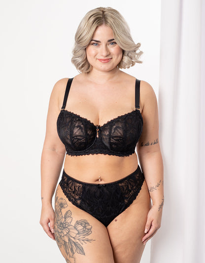 High-Brazilian Cariba Black