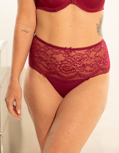 High-String Lace Basic Bordeaux