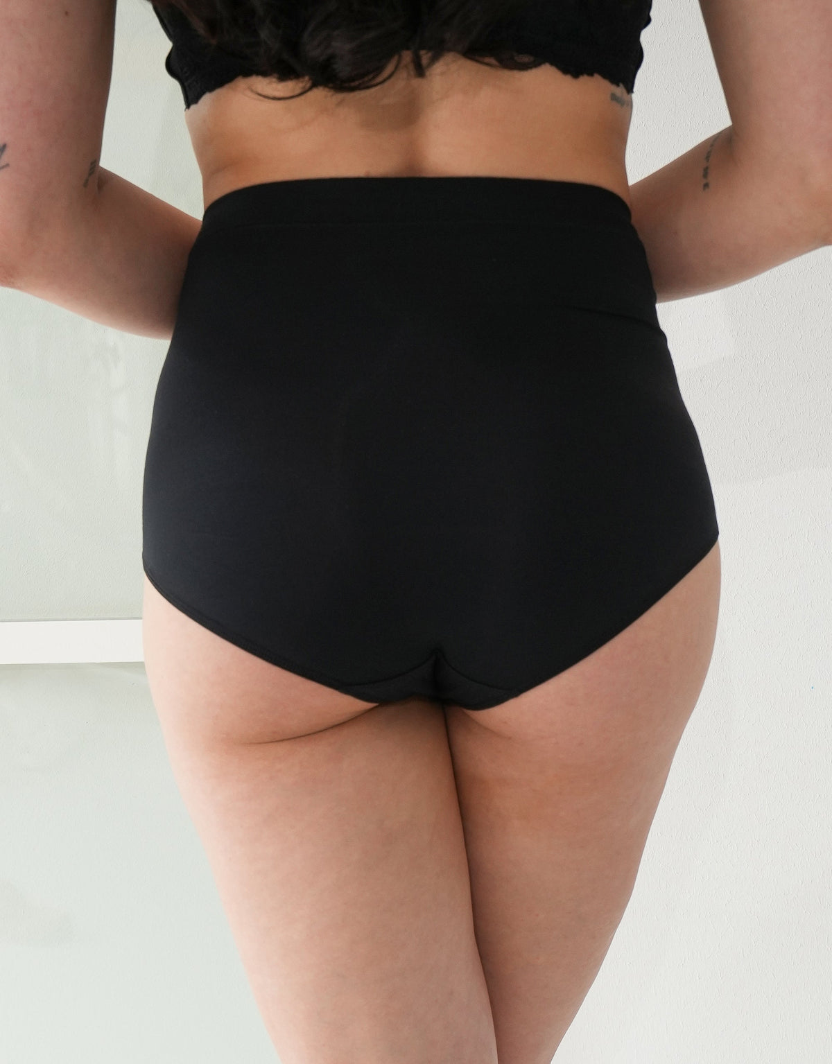High-Waist-Panty Cozy Basic Black
