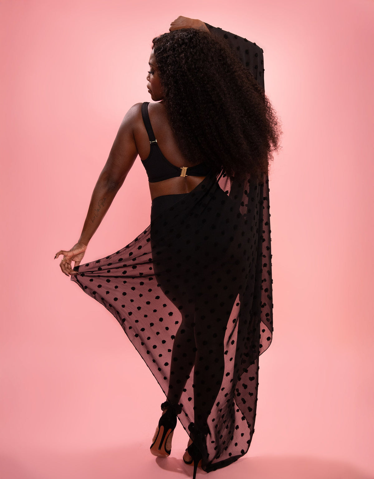 Pareo Dots Black
