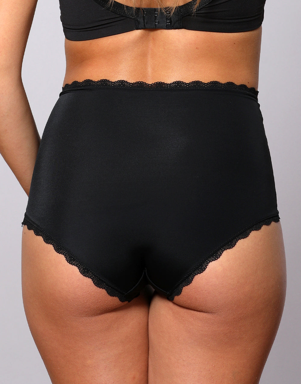 High-Waist-Panty Pure Basic Black