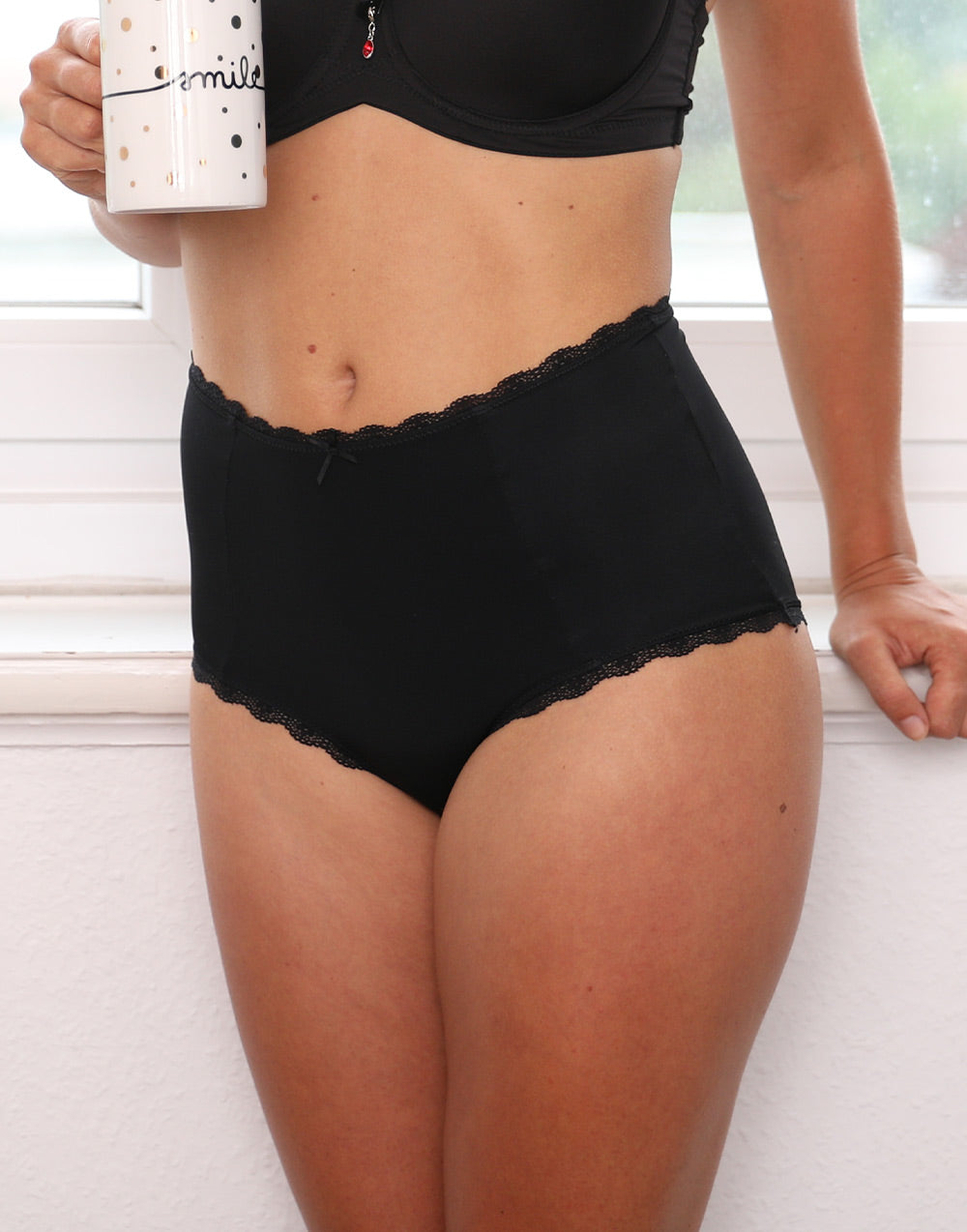 High-Waist-Panty Pure Basic Black