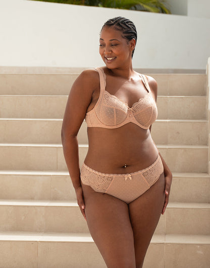 String Clara Lace Cappuccino
