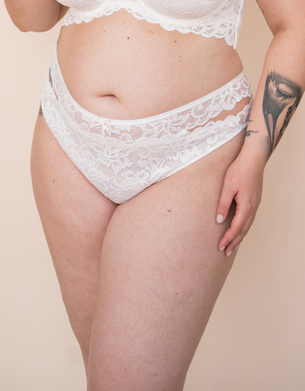 High-Panty/String-Set True Luna Day